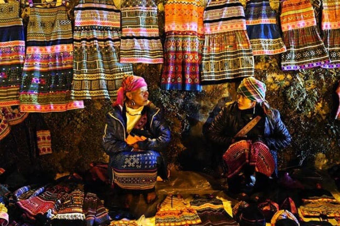 Sapa night markets