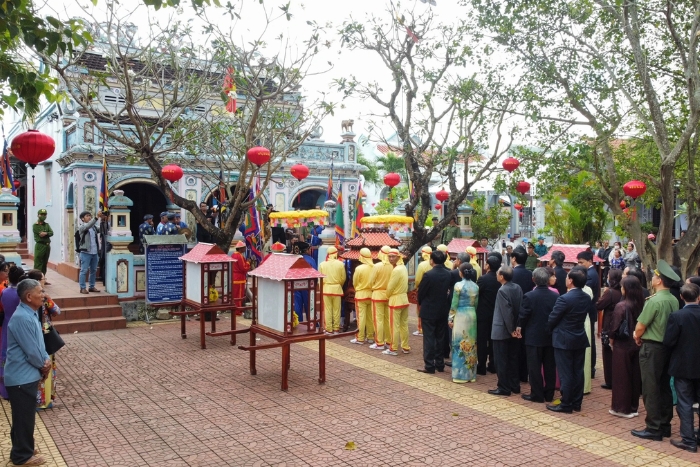 Where to go in Vietnam after Tet? Binh Dinh and Ba Pagoda&lrm; Festival in the port town&lrm; of&lrm; Nuoc Man